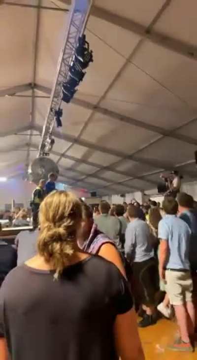 WCGW climbing drunk on a festival