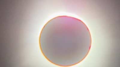 ? Got a lit video of totality exploding into view today
