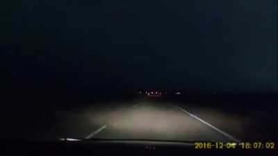 ? A stunning meteor passing over head briefly turns night into day ?