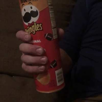 Two guys one pringles can