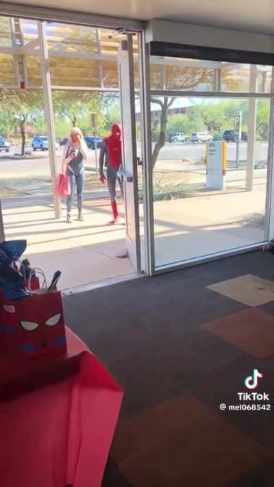 Look kids it’s Spiderman