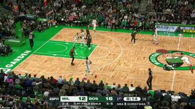 [Highlight] Jayson Tatum and Jaylen Brown both hit back to back quick triples as the Celtics start 5-6 from 3 PT land on Christmas