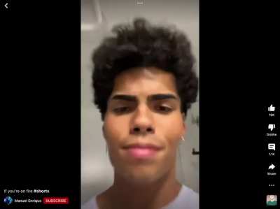 Omg guys hes so hot!!!!,1!,1!?????????