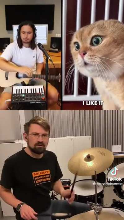 Hold onto my furrrrrr…..
