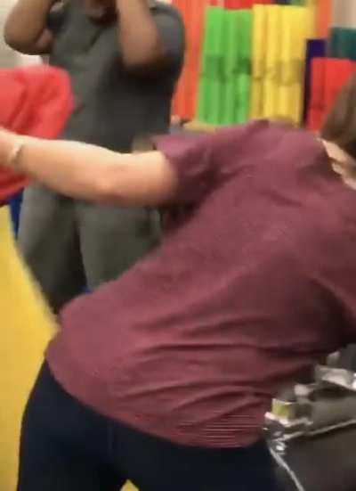 Teacher surprises young boy with a new drum set ?