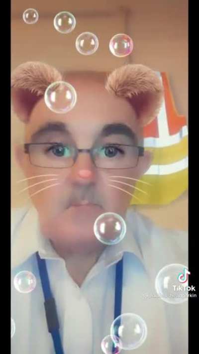 ‘Boomer social media’ in one video