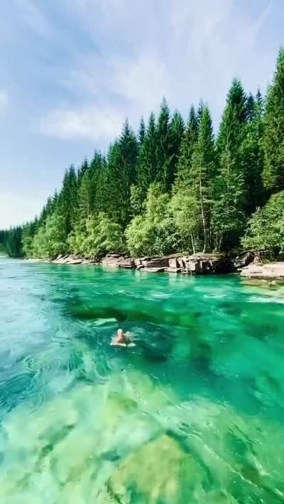 ? emerald river in Voss, Norway