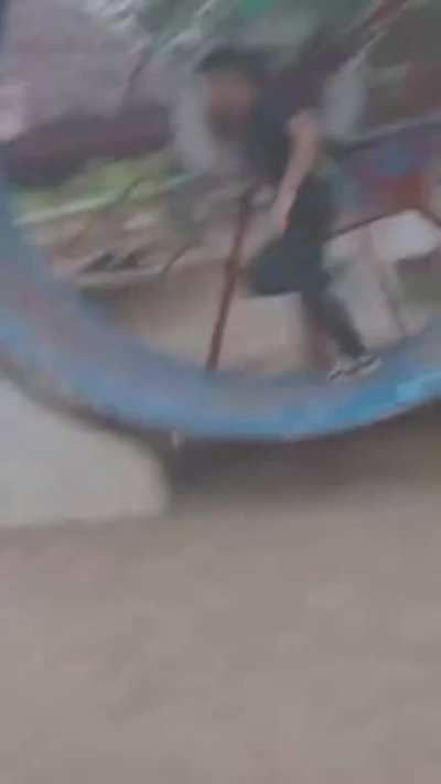 I will spin really fast the hamster wheel, WCGW?