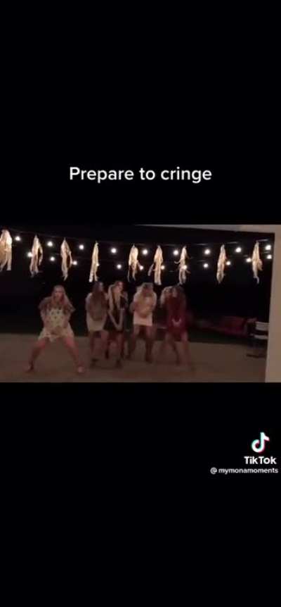 YASSSSSS QUEENS