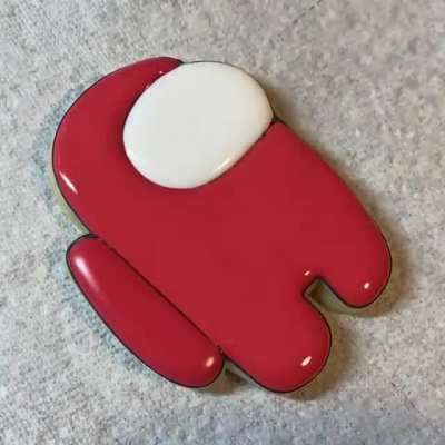 Amogus cookie decorating