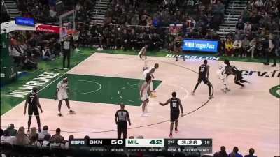 [Highlight] Kyrie steps back and has Jrue Holiday looking foolish, before selling his own clip with a brick