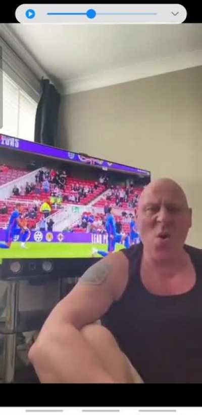 This guy recording himself in his living room booing the English Football Team taking a knee to support the BLM movement and then uploading it to Twitter.
