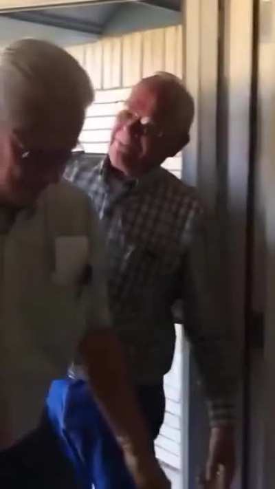 Dad cries after his kids help him reunite with his best friend war bud who he hasn't seen or heard from for over 60 years. They tricked their dad by having his war buddy knock on the door and ask for "Tex", a name that only his best friend called him from