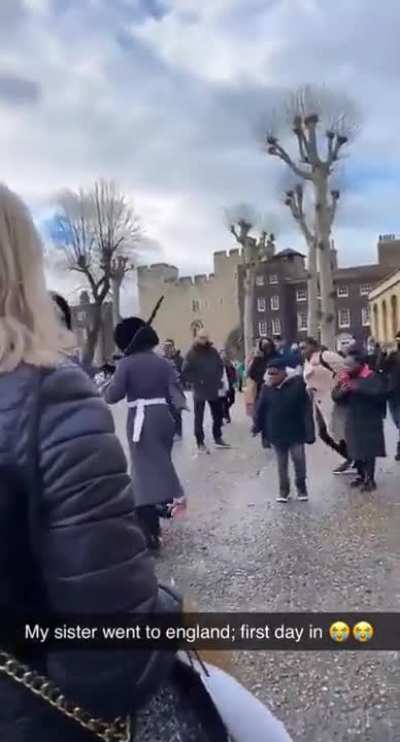 Kid vs Royal guard