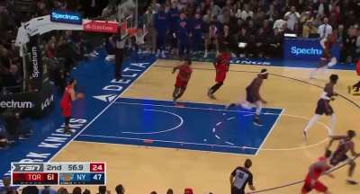 [Highlight] Mitchell Robinson with grown man plays on both ends