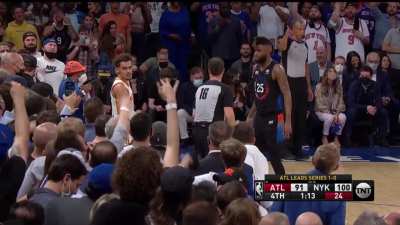 [Highlight] MSG letting Trae Young know how they feel about him