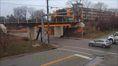 11'8" Crash Compilation