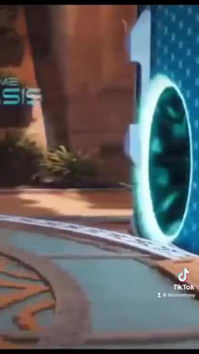 SwerveClips video Esiyi6CyGX