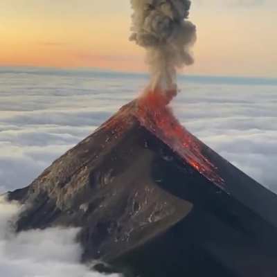 ? When Fuego is erupting it's BREATHTAKING