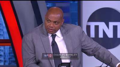 [Highlight] Charles Barkley: "You guys have been on my ass all year…" Kenny Smith: "I mean it's easy, we can all fit."