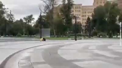 #Ukraine In Kharkiv, a chimpanzee escaped from a zoo. It was walking around the city while zoo employees tried to convince it to return. Suddenly it started to rain, and the ape ran to a zoo employee for a jacket and then agreed to return to the zoo.
