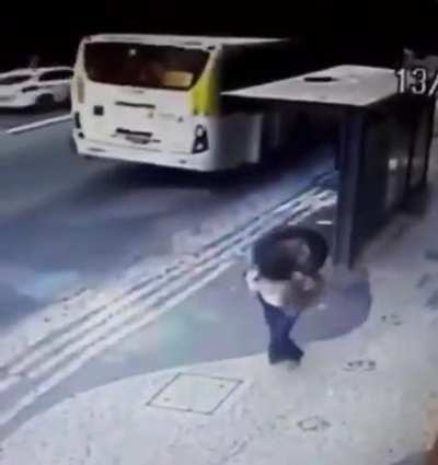 to dodge a Tyre......