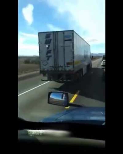 Psycho Truck drivers~ *Warning expletives* ?‍♂️