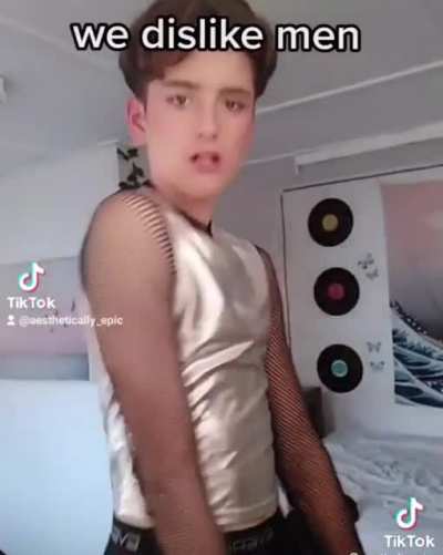 i don't know what to caption this with ?