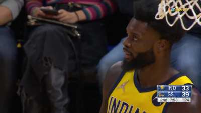 [Highlight] Lance Stephenson draws a tech on Jonathan Kuminga