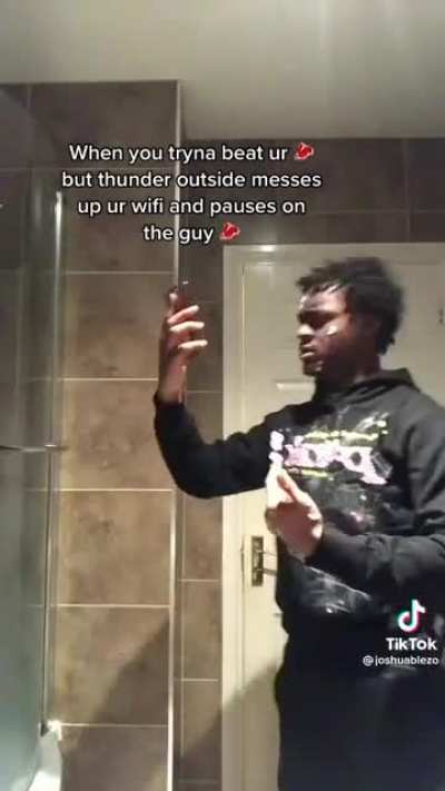 Square up Zeus