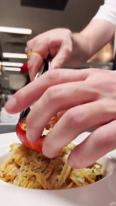 Lobster spaghetti ?