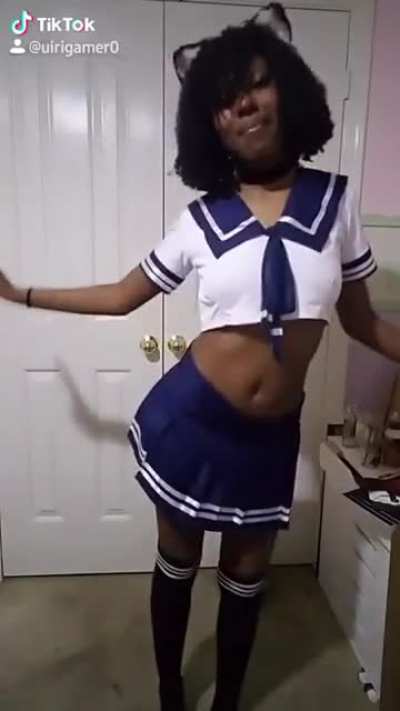 This was the video that blew me up on my old account and I still hate it