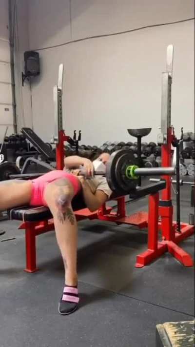 to use too much weight ladies Edition