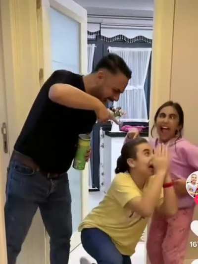 Why is the pink girl here? ?