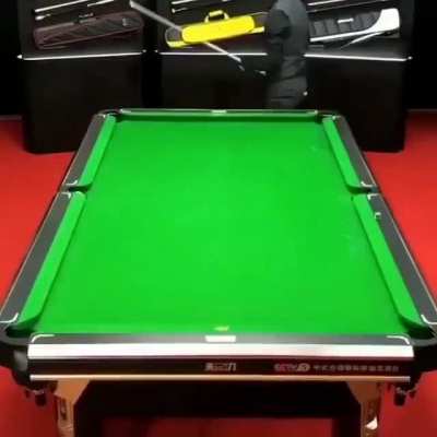 Don’t ask this guy to play billiards ?