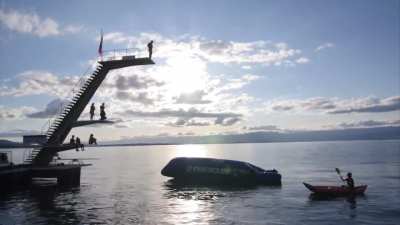 Inflatable Water Blob Launch