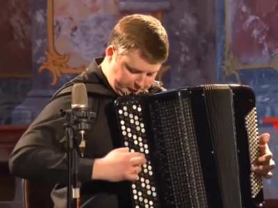 The performance of Vivaldi's "Summer" on accordion (Alexander Khrustevich)