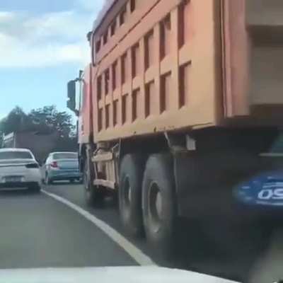 WCGW pulling into a Truck's blind spot?