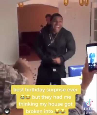 Dude almost popped a cap into his friends & family ?