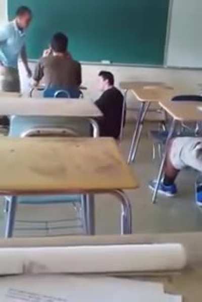 Kid sprains ankle during presentation