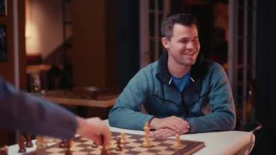 Magnus Carlsen recognizing chess games based on board positions