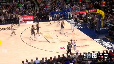 [Highlight] Luka throws a laser pass to Wood at the rim