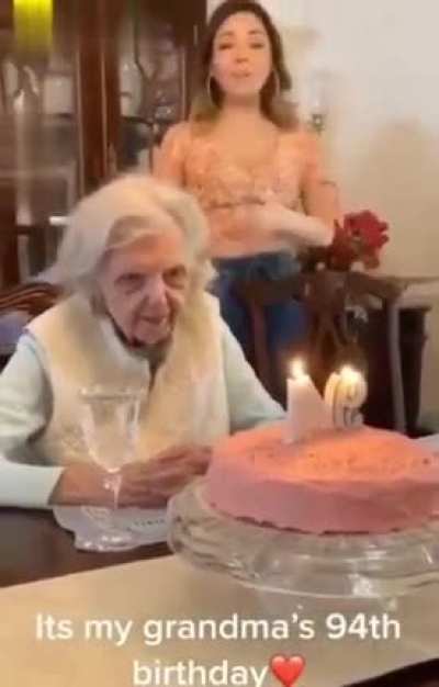 Grandma dgaf
