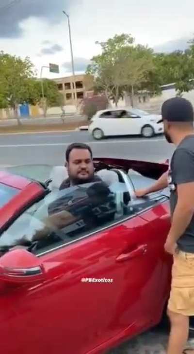 WCGW Buying an expensive car without look the details