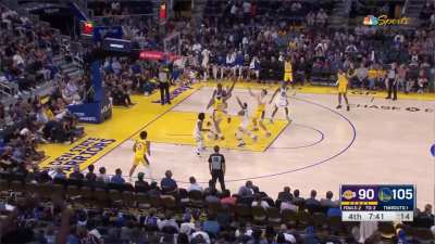 [Highlight] Jonathan Kuminga takes flight for the jam in transition off an Usman Garuba deflection