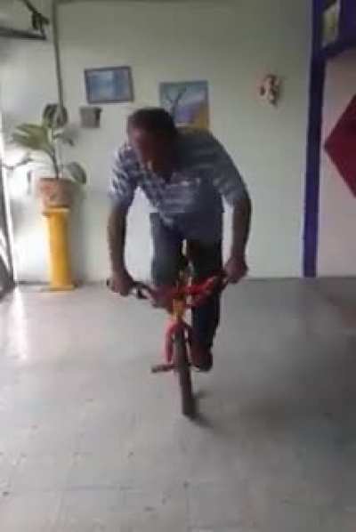 Me: "Peepaw, do you ride bmx when you are young?" Granddad "Hold my ginger tea..."