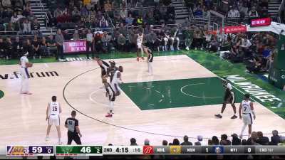 [Highlight] AD fakes the handoffs and dribbles into a midrange jumper for 21 points in the first half