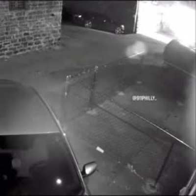 Man jumping out of a moving car during a police chase & walking away in plain sight.