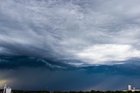 ? Cloud rolls over Kentucky like an ocean wave ?