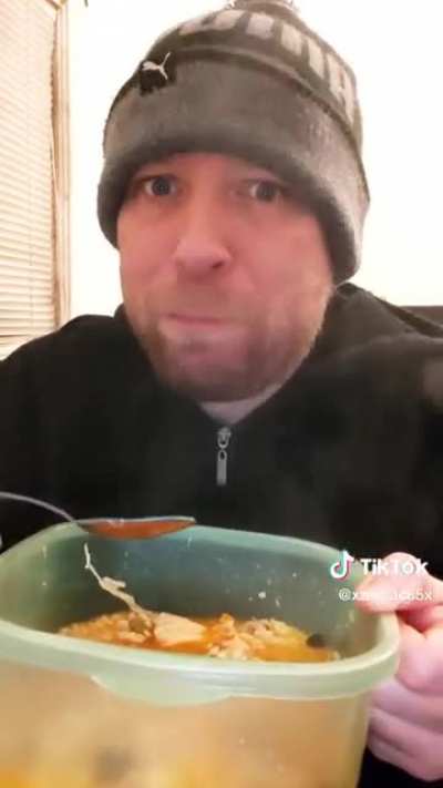 The only content this dude makes is “dunking” on vegans. It’s pathetic at this point.